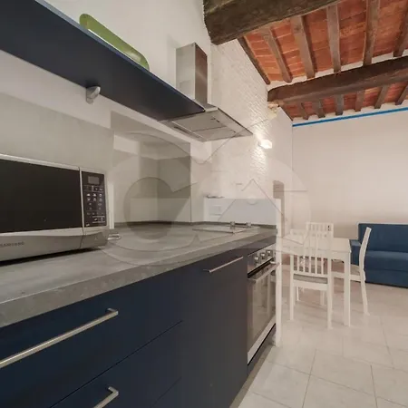 Appartamento Vicolo San Martino - Goelba Porto Azzurro